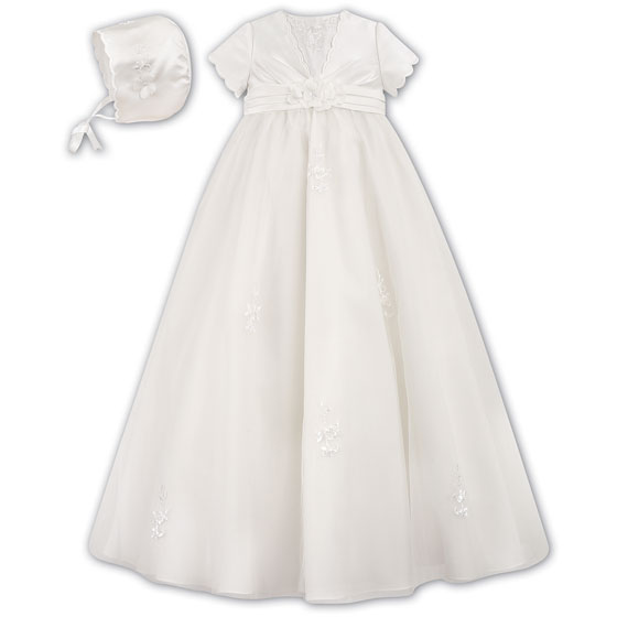 Sarah Louise Christening Gown & Bonnet – 1051